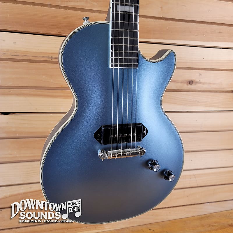 

Электрогитара Epiphone Jared James Nichols "Blues Power" Les Paul Custom with EpiLite Case - Aged Pelham Blue