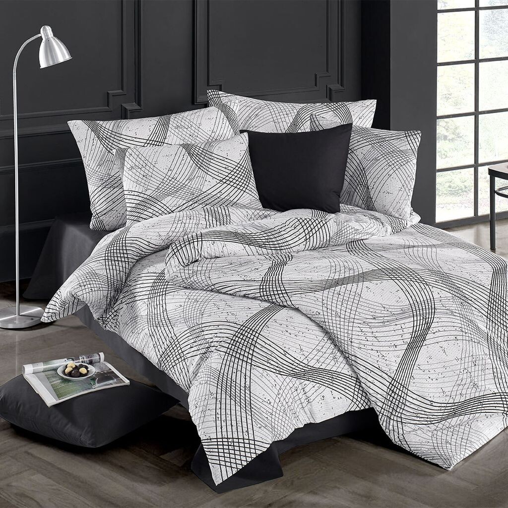 

Постельное белье Dream Sleep Барла 135х200 см + 80х80 см Traumschlaf