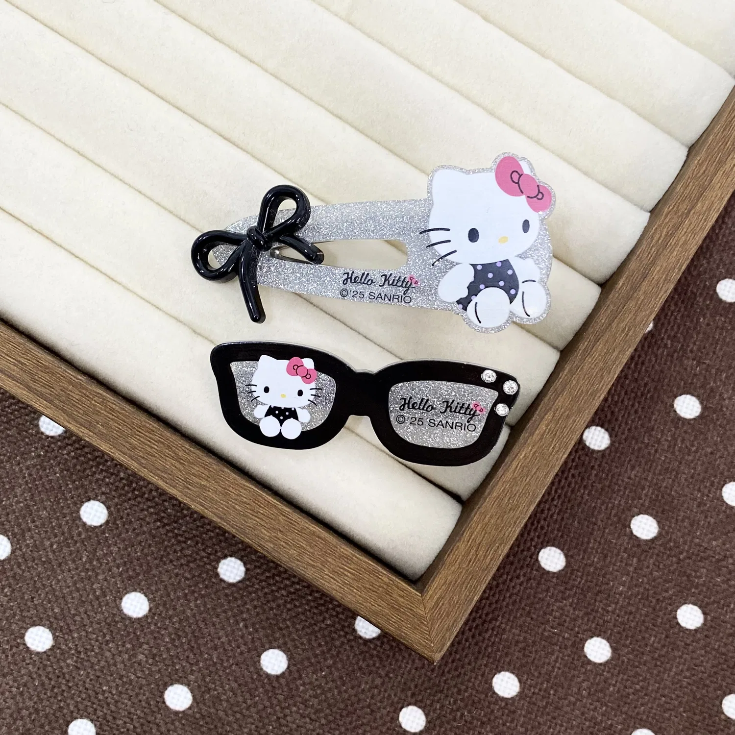Заколки для волос Hello Kitty Sanrio акриловые — фото 4