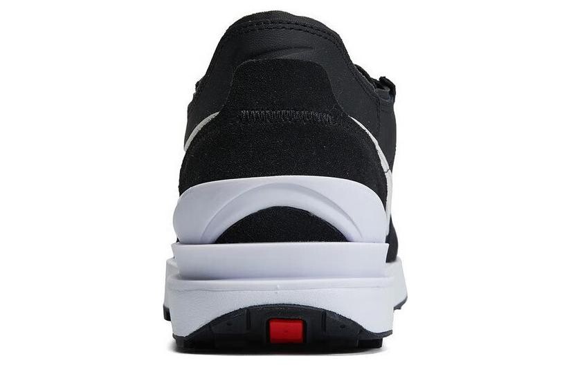 Обувь унисекс Nike Waffle One Lifestyle — фото 4