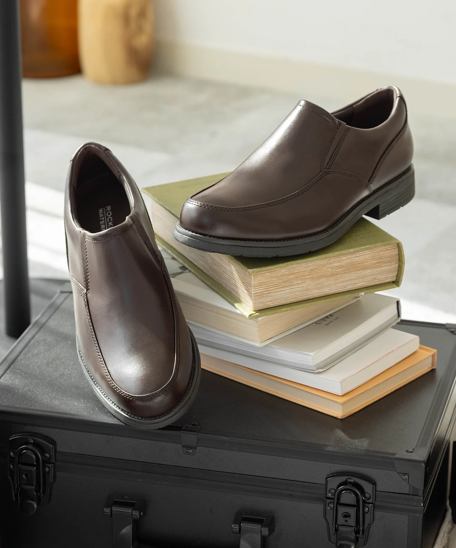 Мужские водонепроницаемые классические туфли ROCKPORT CLASSIC DRESS WP темно-коричневые