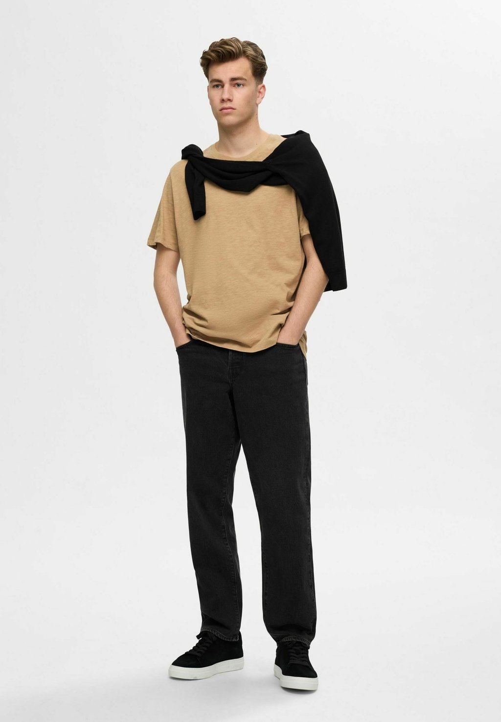 

Базовая футболка SLHASPEN SLUB O-NECK TEE Selected Homme, бежевый
