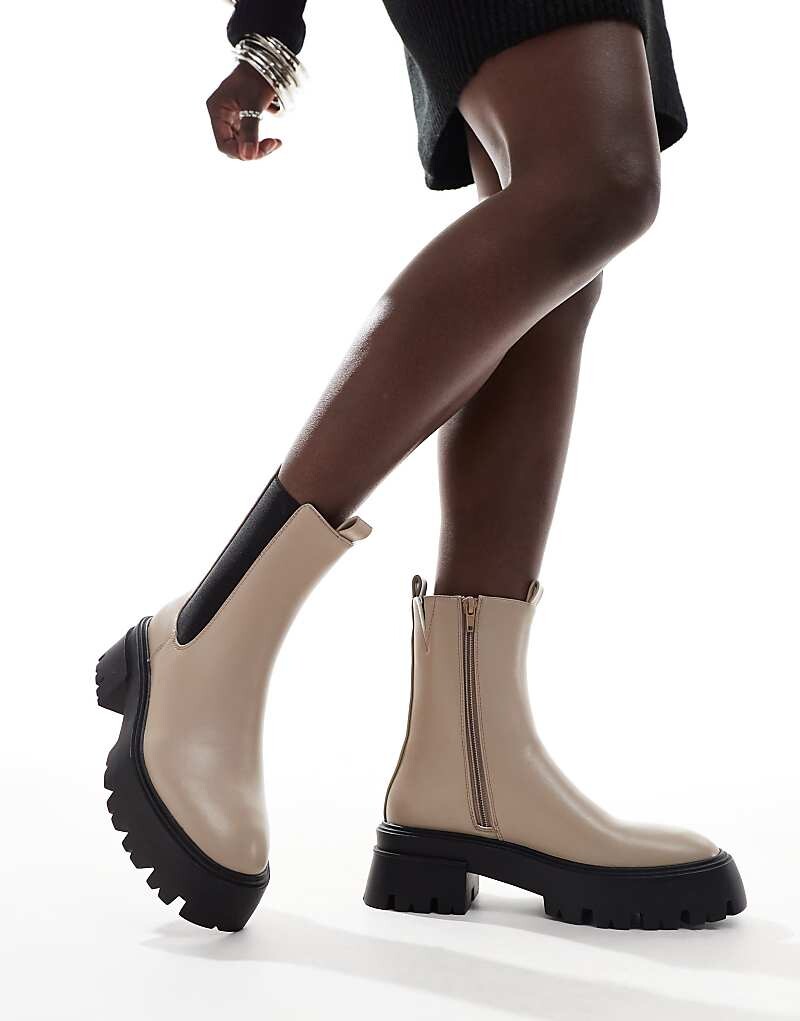 schuh – Addilyn – Ботильоны натурального цвета на массивной подошве