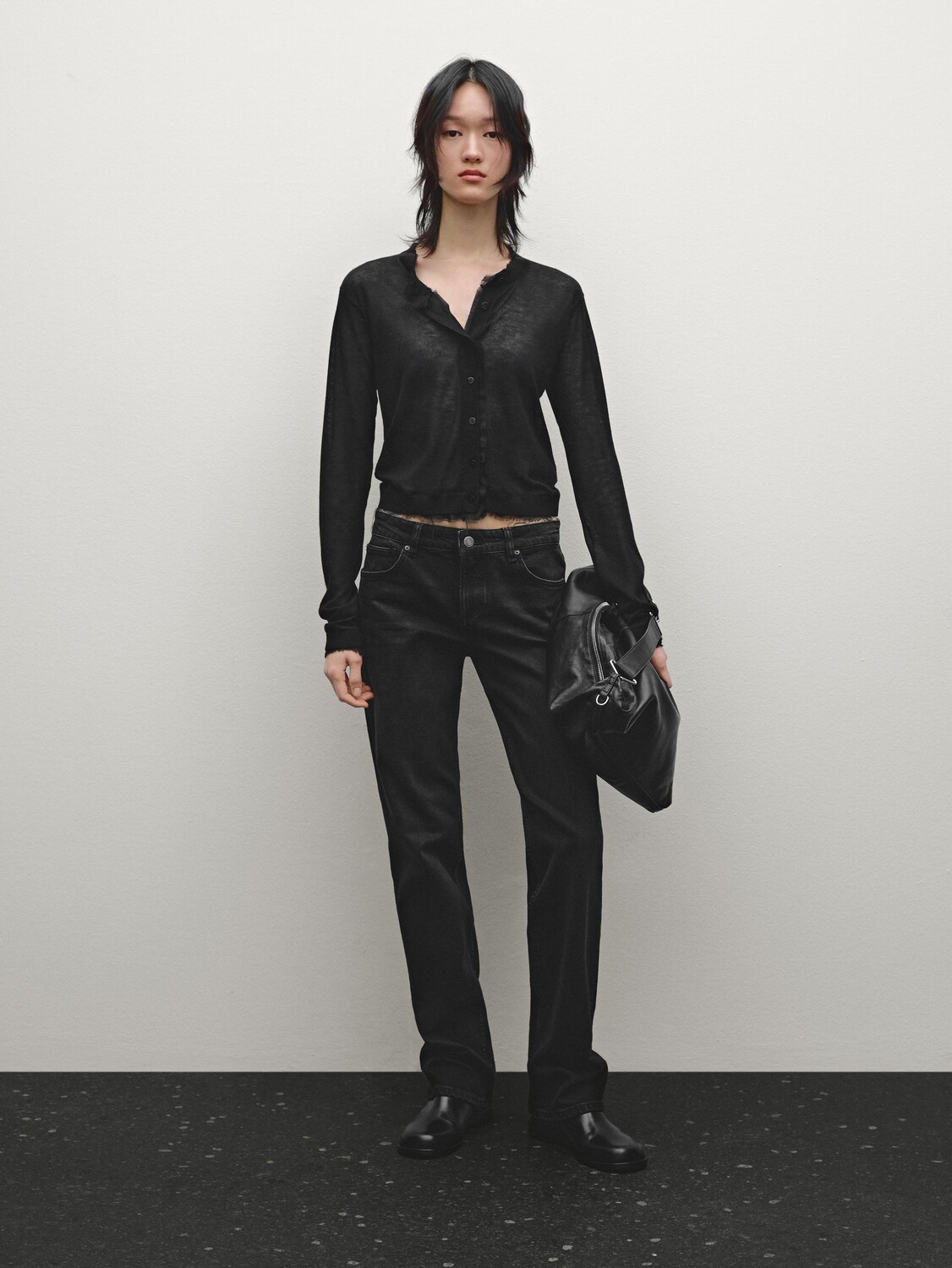 

Джинсы прямого кроя с низкой посадкой Massimo Dutti, черный