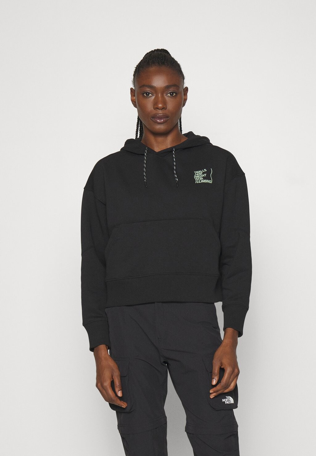 

Толстовка с капюшоном OUTDOOR GRAPHIC HOODIE The North Face, черный