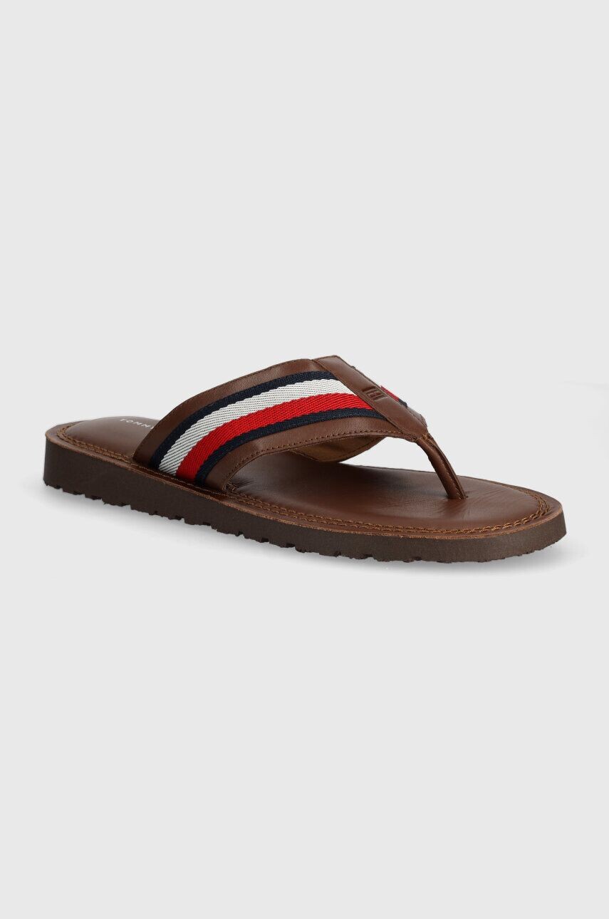 

Tommy Hilfiger шлепанцы CORE TOE POST SANDAL, коричневый