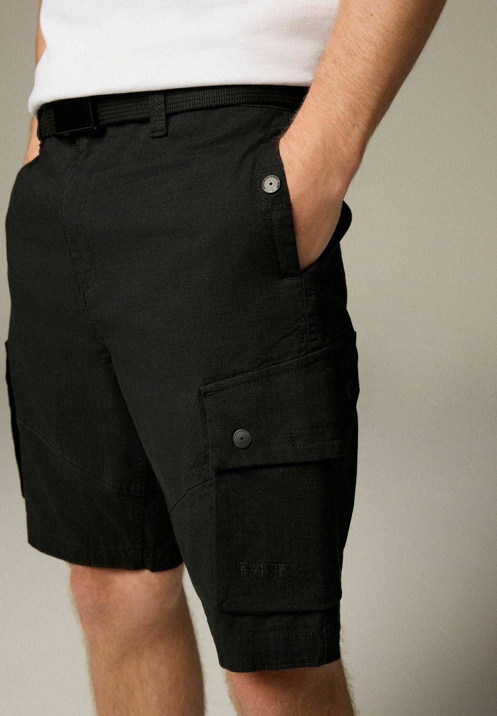 

Шорты REGULAR FIT BELTED CARGO Next, черный