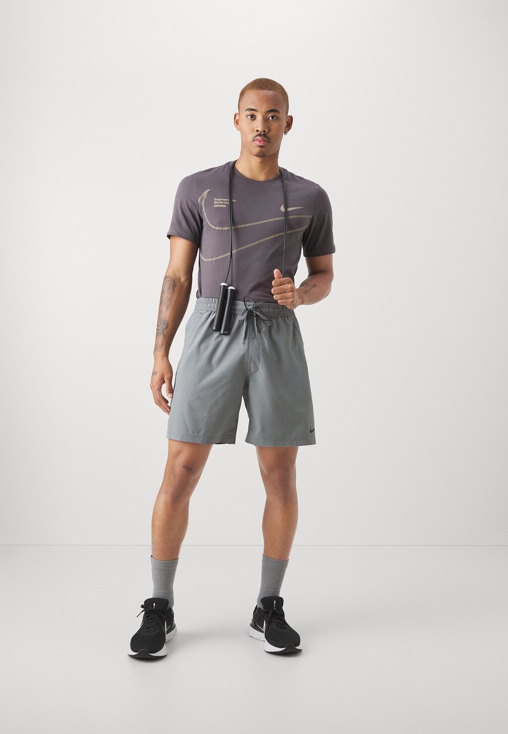 Спортивные шорты Form Nike, цвет smoke grey/black — фото 2