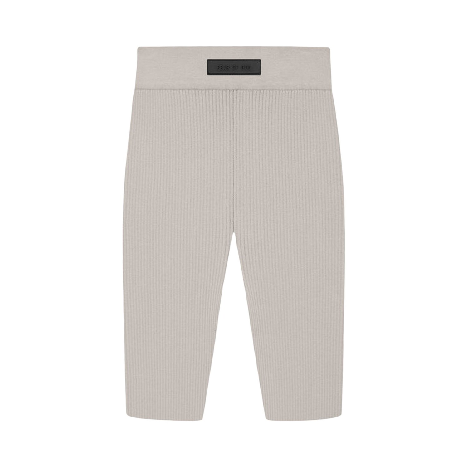 

Байкерские шорты Fear of God Essentials, Silver Cloud