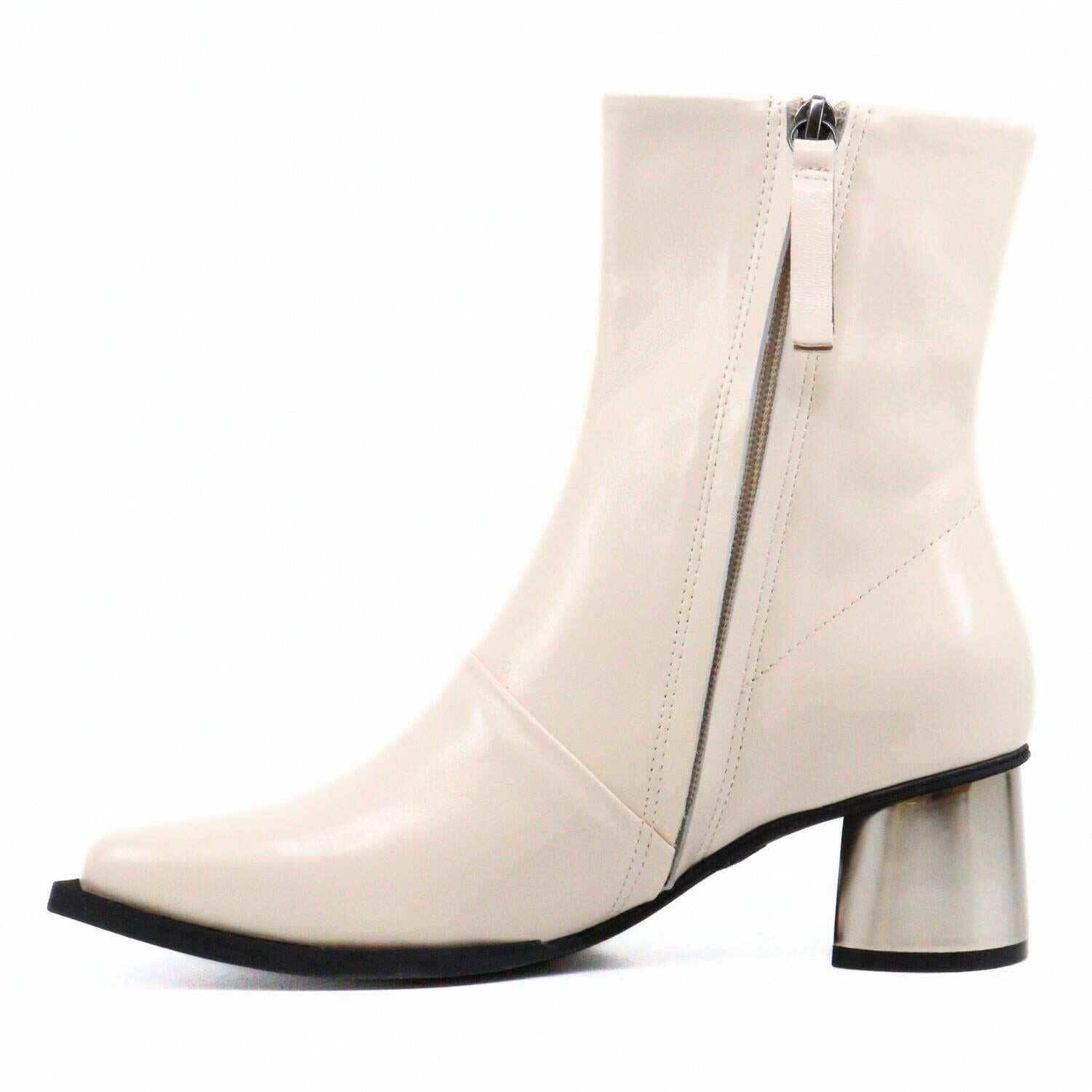 Wow Bootie цвета слоновой кости All Black, слоновая кость — фото 2