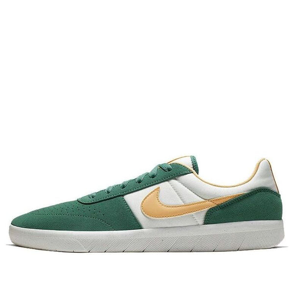 

Кроссовки team classic sb Nike, зеленый
