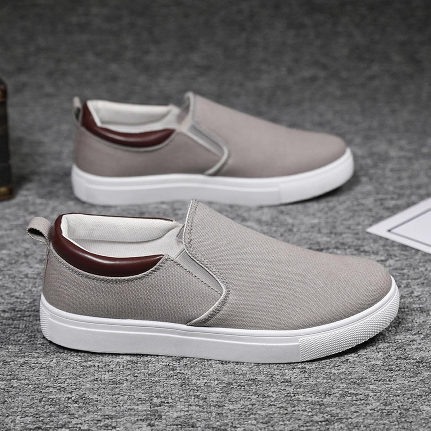 Мокасины Hbeylia Slip On, модные кроссовки для мужчин, повседневные дышащие низкие тканевые кеды, унисекс, классические низкие тканевые кроссовки для прогулок, вождения, мокасины, ботинки для мужчин для активного отдыха на открытом воздухе, серы... — фото 4