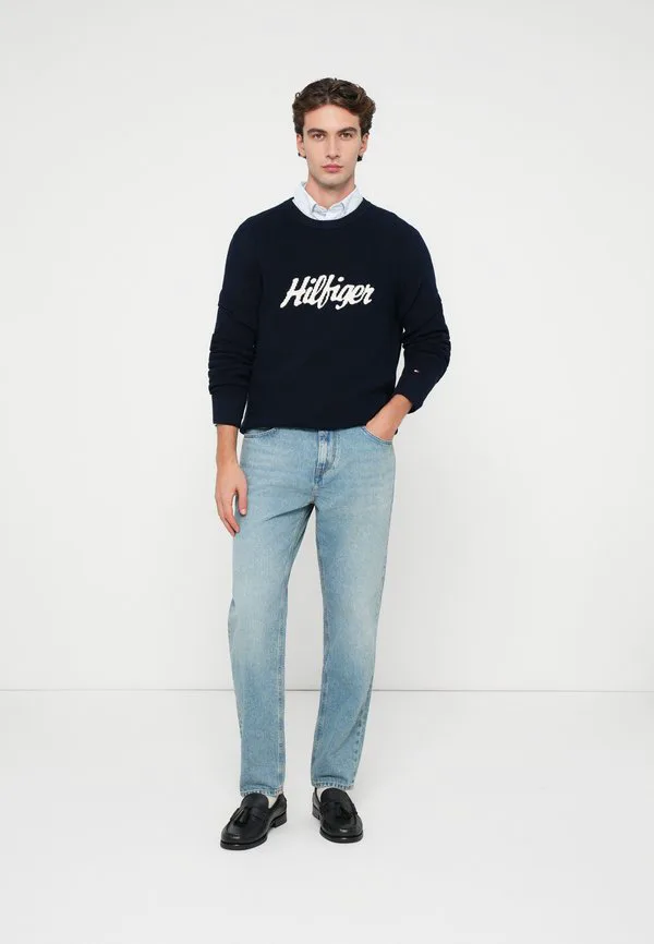 Сезонный джемпер с графическим принтом и вырезом-стойкой Tommy Hilfiger, Dark Night Navy — фото 2