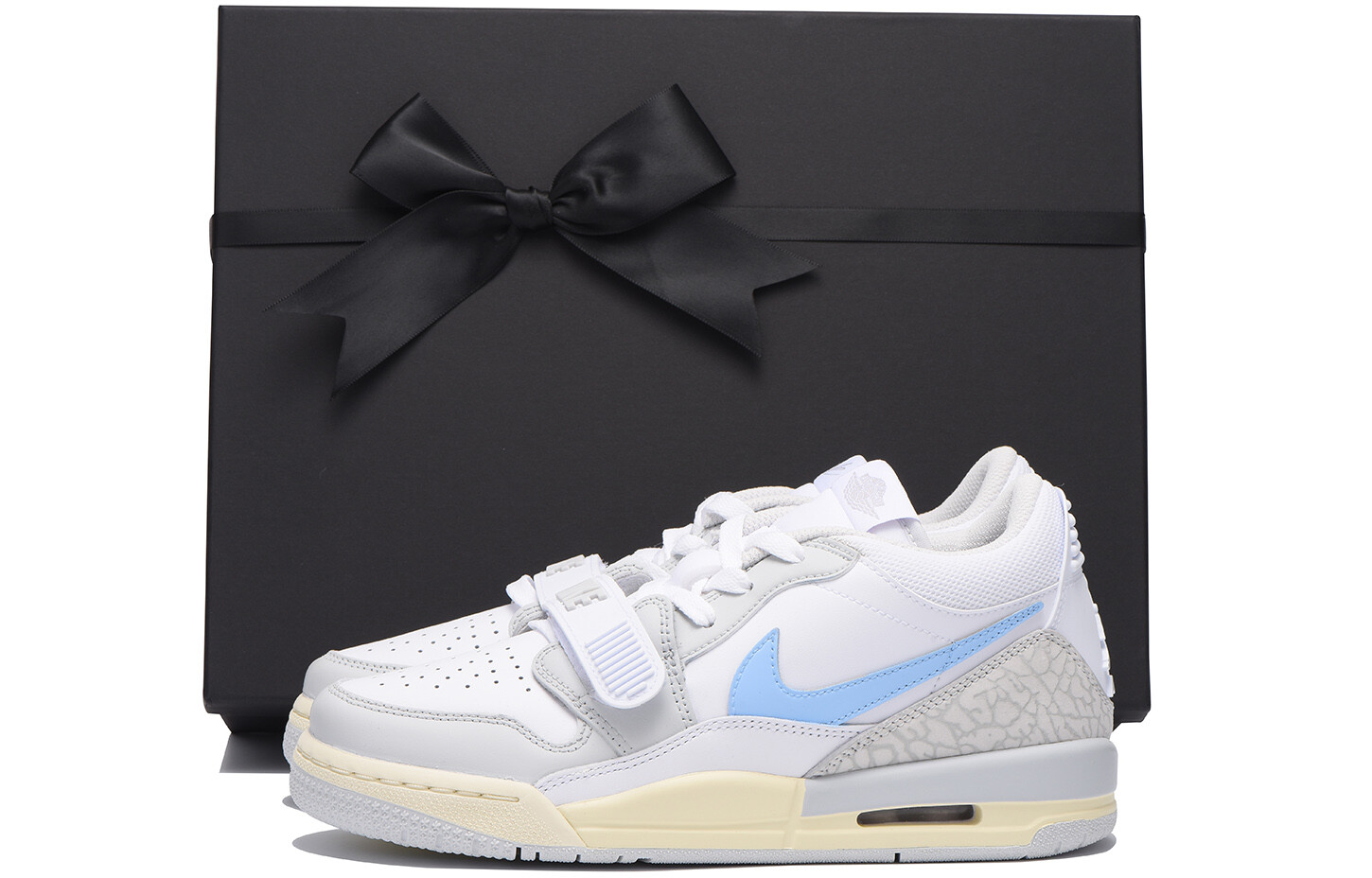 

Кроссовки Jordan Legacy 312 Vintage Basketball Shoes Women's Low-top Blue/white, голубой, Синий, Кроссовки Jordan Legacy 312 Vintage Basketball Shoes Women's Low-top Blue/white, голубой