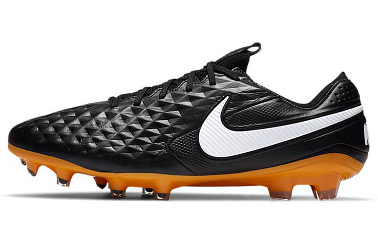 

Футбольные кроссовки Nike Legend унисекс