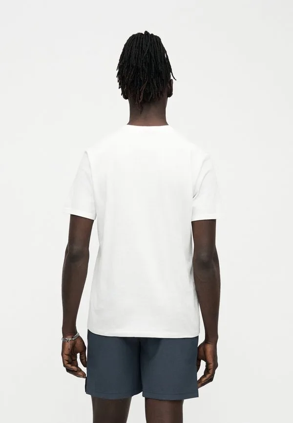 Футболка с микрологотипом и круглым вырезом, базовая футболка Calvin Klein, Bright White — фото 4