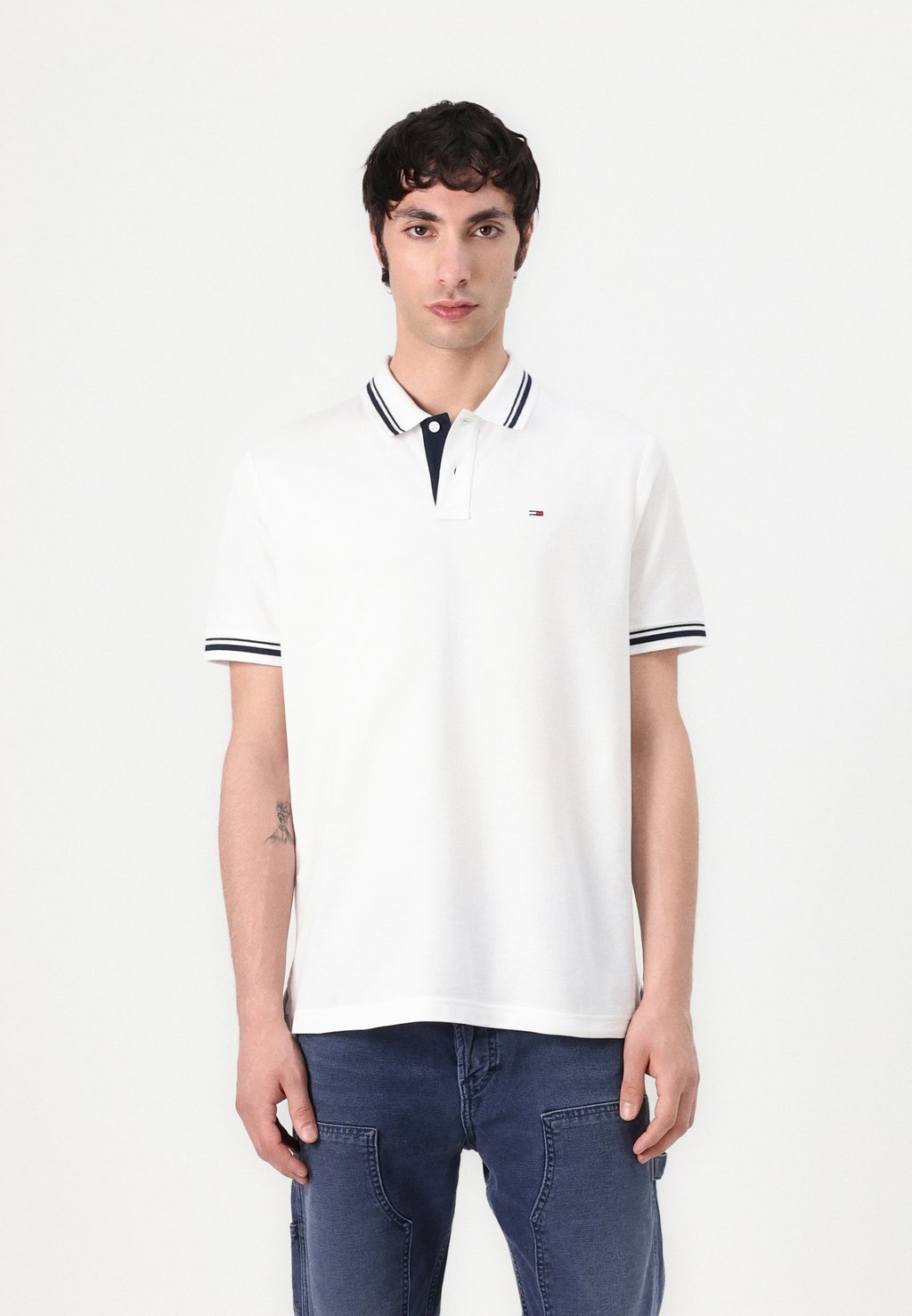 

Рубашка поло TIPPED Tommy Jeans, кремовый