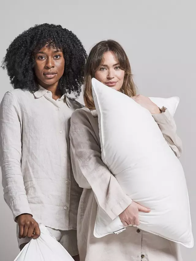 

Подушка Bedfolk Feather & Down, цвет medium/firm