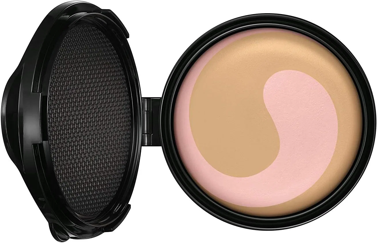 Тональная основа Coffret D'Or Moisturizing Rose Foundation SPF50 PA++ 01 Light Skin Color 10g