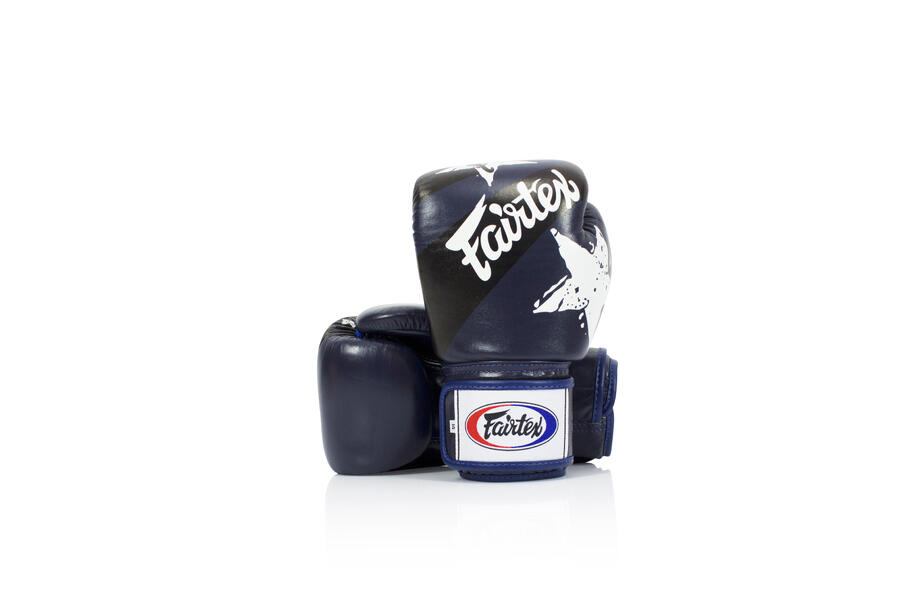 

Кожаные боксерские перчатки Fairtex BGV1-N, с принтом Национальный синий, 16 унций