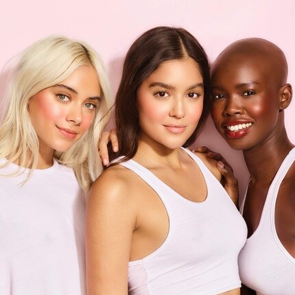 Barry M Cosmetics Fresh Face Легкая жидкая тональная основа с гиалуроновой кислотой и витамином С, оттенок 5 — фото 2