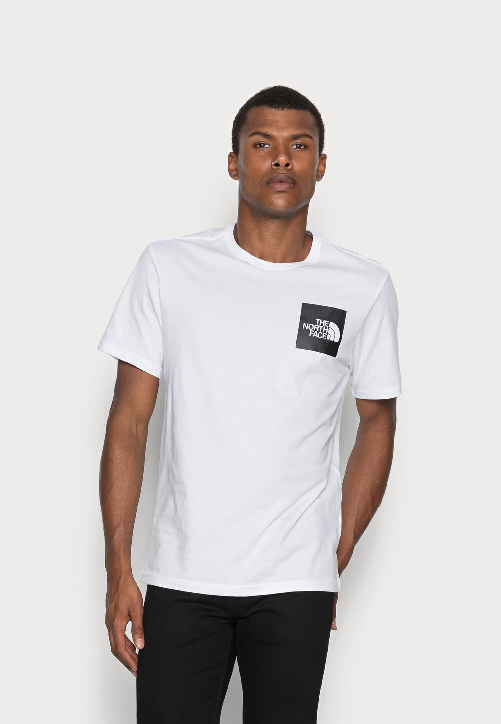 

Футболка с принтом The North Face, черный