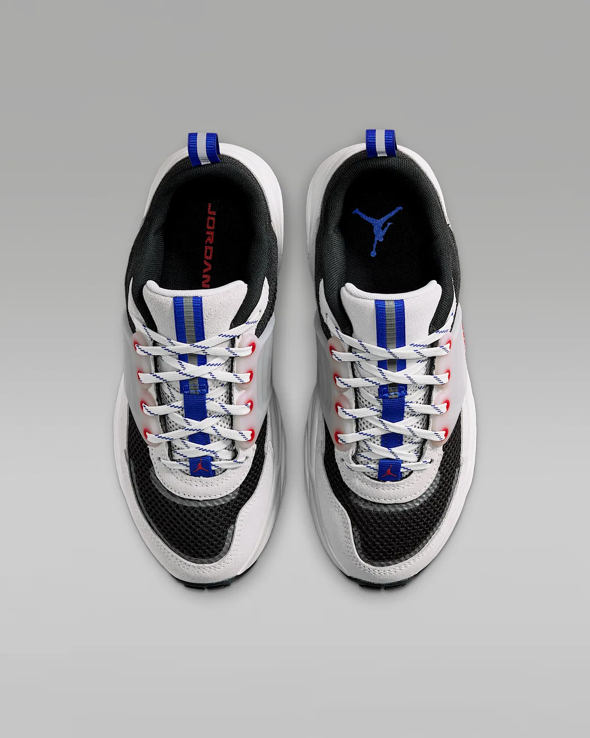 Кроссовки детские Jordan Trunner O/S, Phantom/Off Noir/Game Royal/University Red — фото 4
