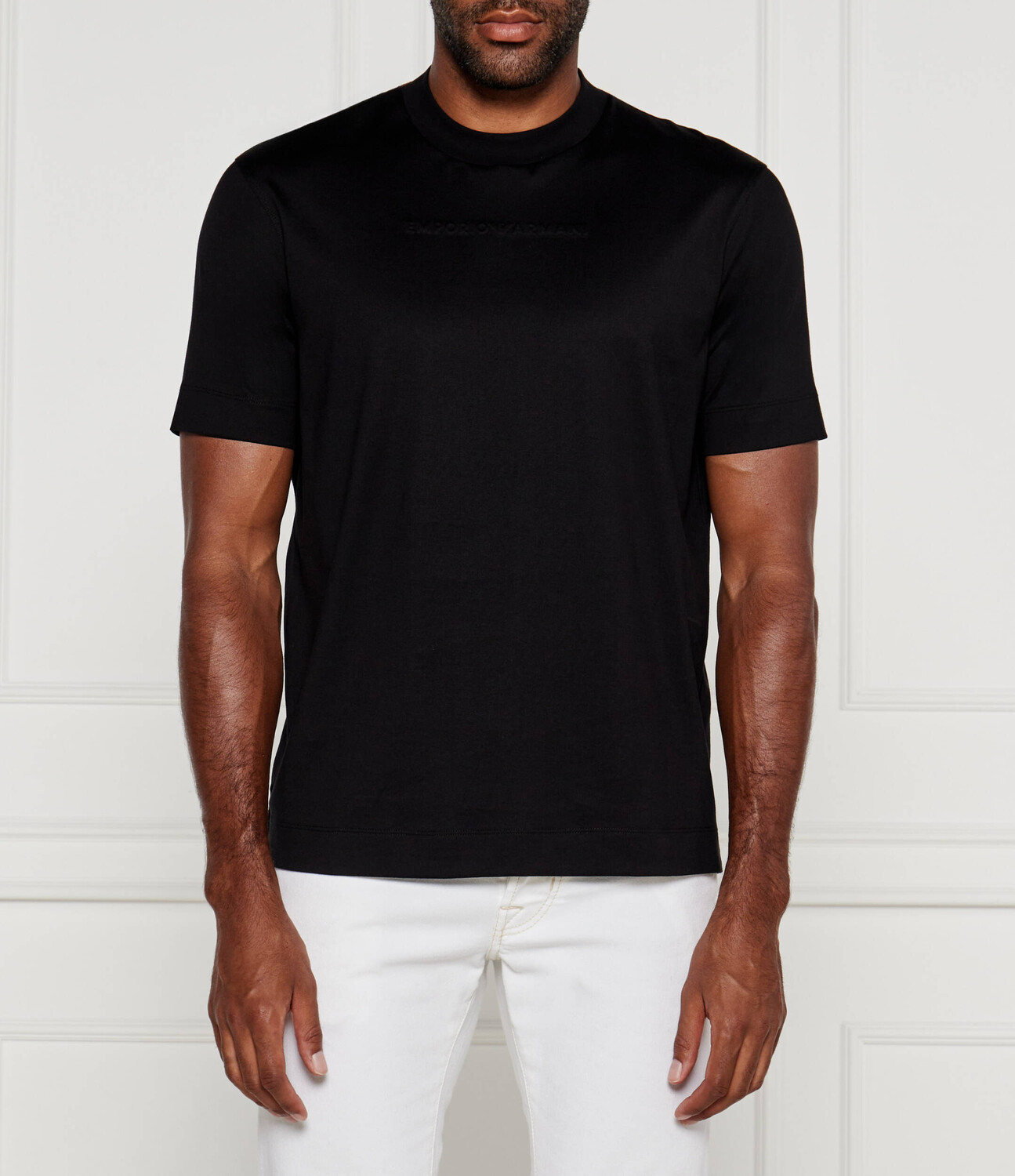 

Футболка Emporio Armani Regular Fit, черный