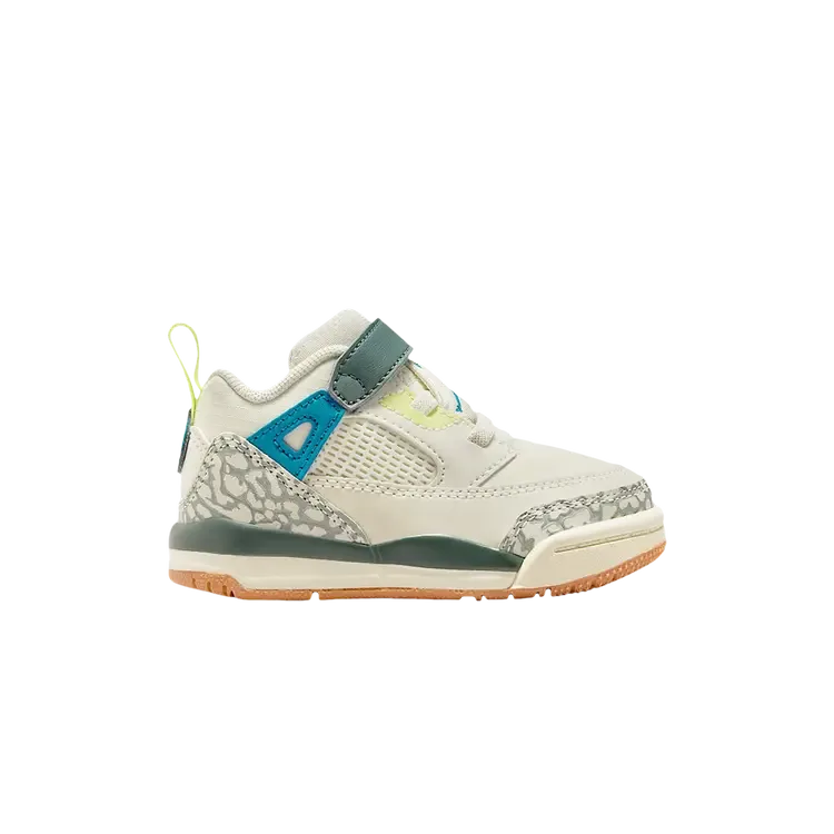 Air Jordan Spizike Low TD 'Sea Glass Dusty Sage', кремовый