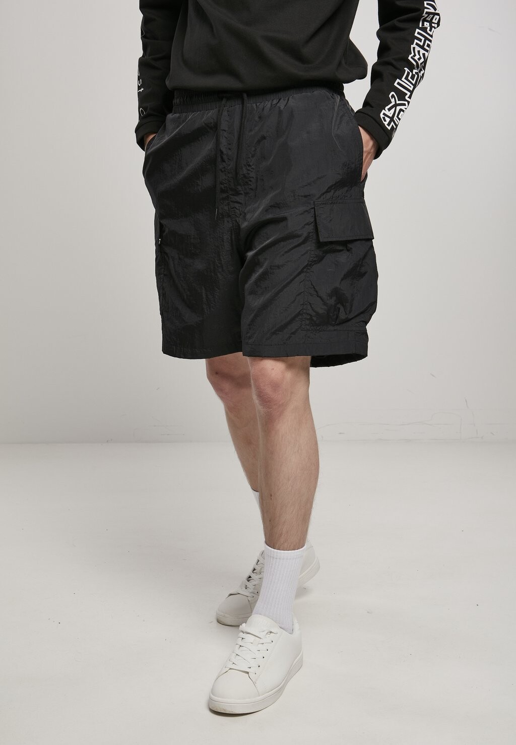 

Шорты Nylon Cargo Shorts Urban Classics, черный