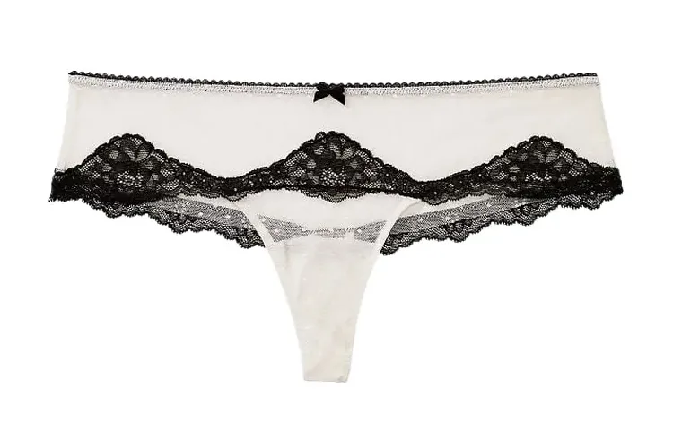 Victoria's Secret Трусы-стринги женские 1 Pack Coconut White