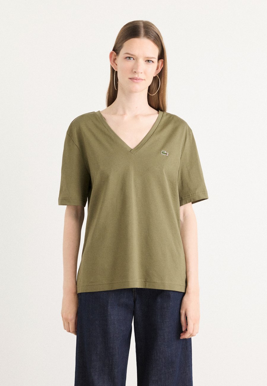 

Футболка Lacoste Basic T-shirt, Olive, Хаки, Футболка Lacoste Basic T-shirt, Olive