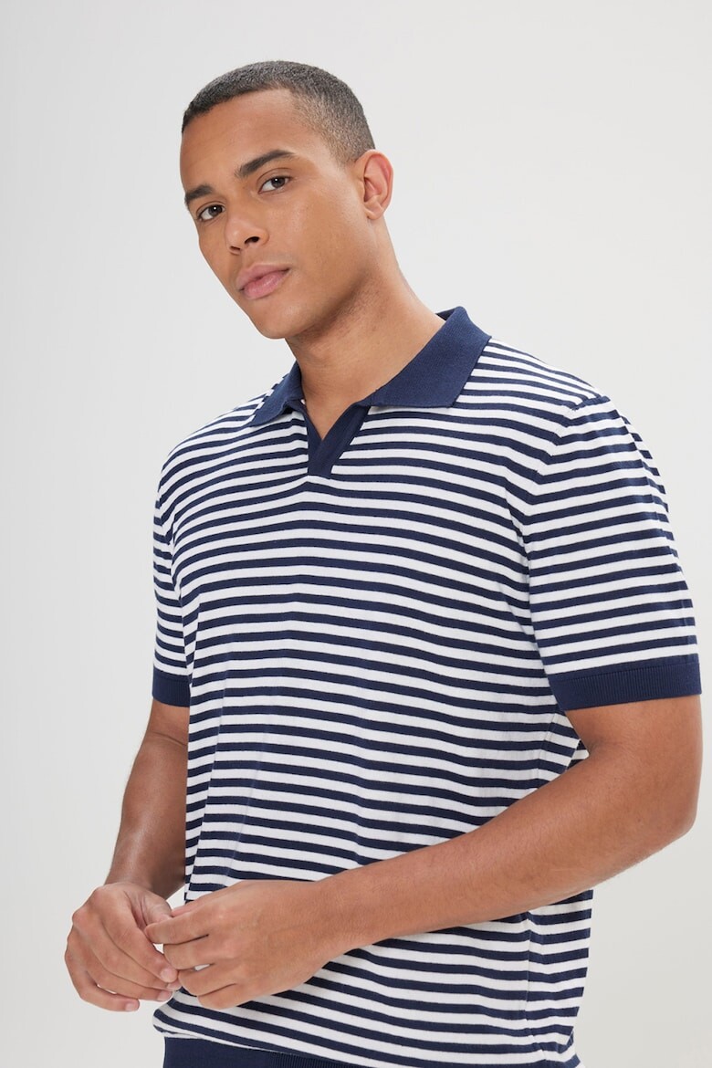 

Полосатая хлопковая футболка с воротником Ac&Co, белый