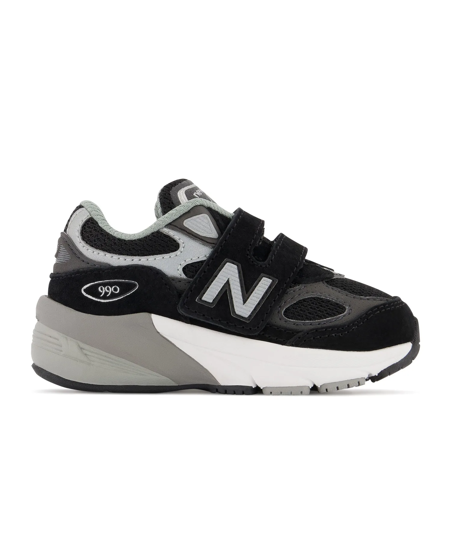 Детские кроссовки New Balance 990 v6