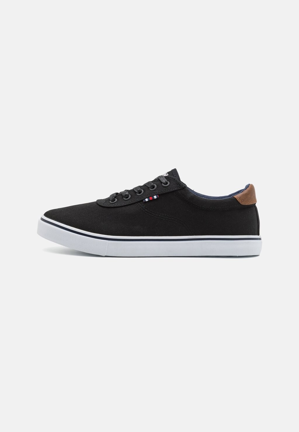 Кроссовки низкие UNISEX Pier One, цвет black