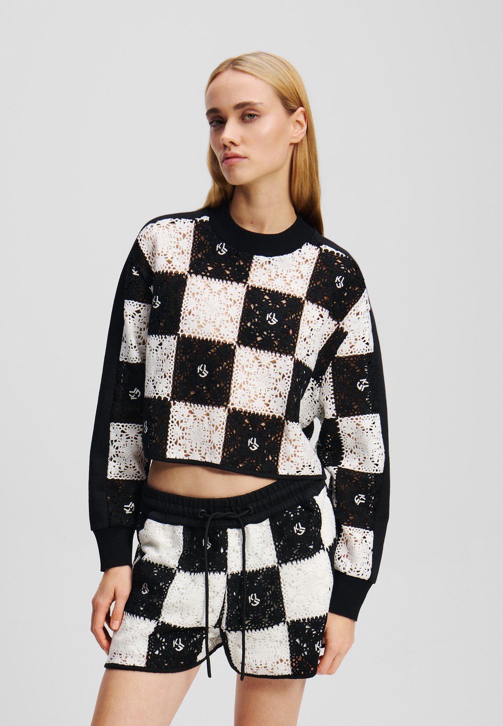 

Джемпер CROPPED Karl Lagerfeld Jeans, черный