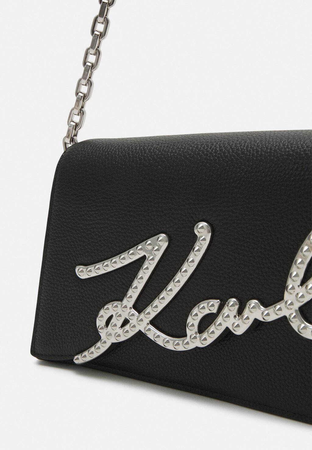 

Сумочка SIGNATURE 2.0 STUDS KARL LAGERFELD, черный