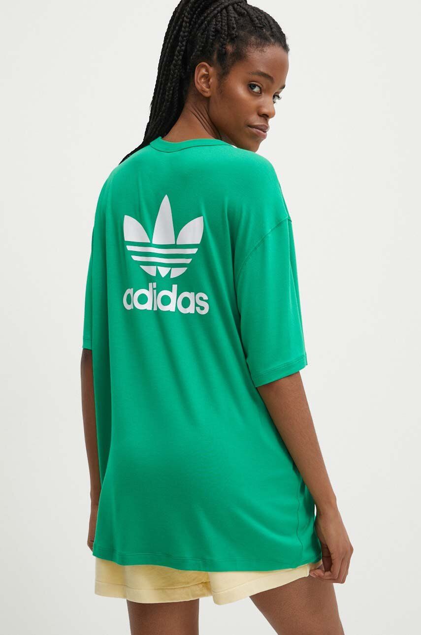 

Футболка adidas Originals, зеленый