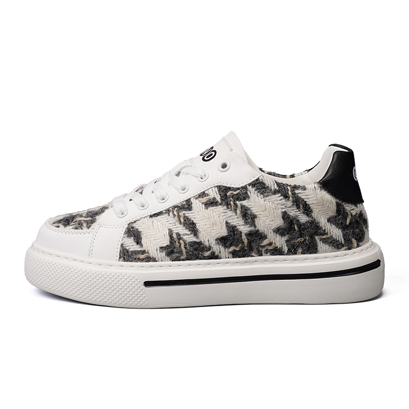 

Boogie Bear Мужские скейтерские кроссовки White Black, цвет White Black