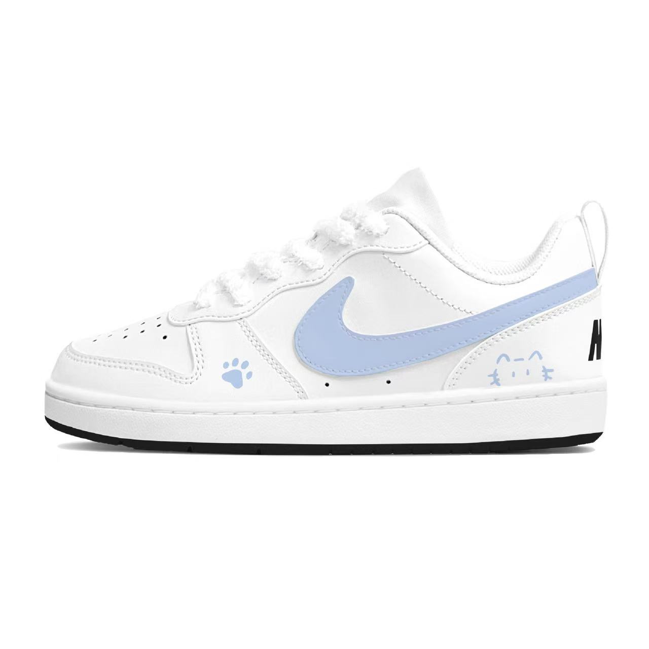 

Nike Court Borough Sea Salt противоскользящие устойчивые к истиранию низкие детские скейтбординг кроссовки light blue