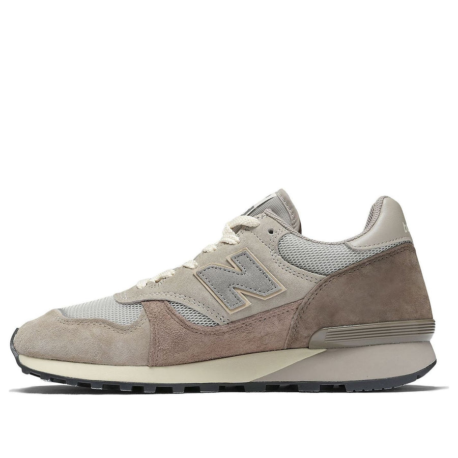 

Кроссовки New Balance x AURALEE 475 'Grey', серый