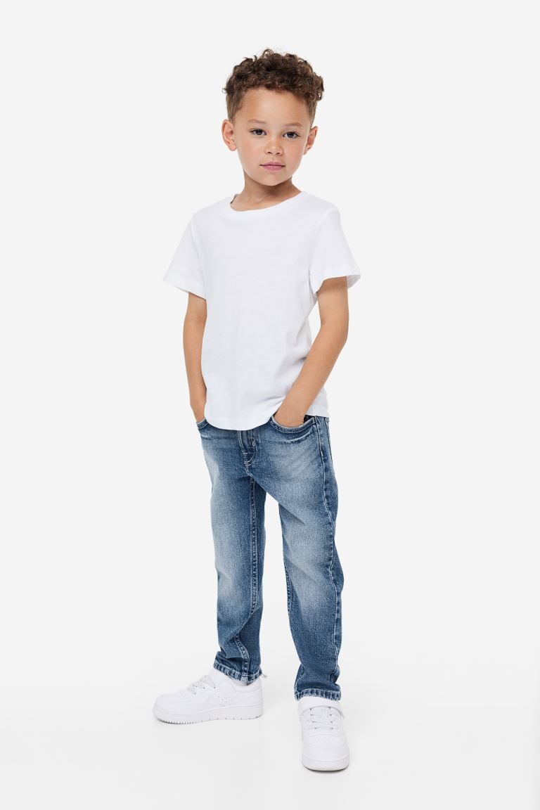 

Свободные джинсы зауженного кроя H&M