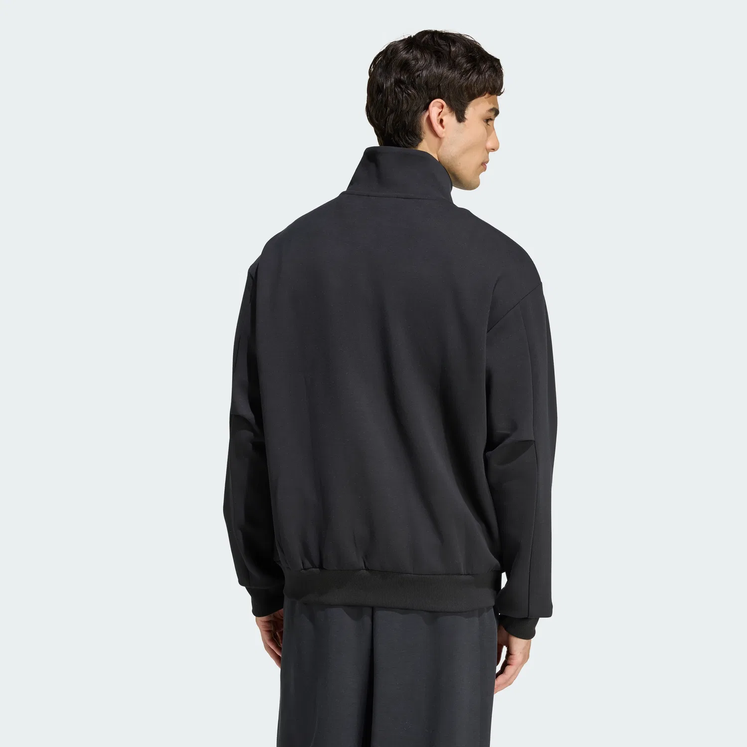 Мужская спортивная куртка Soft Luxe Track Top чёрная от Adidas — фото 2