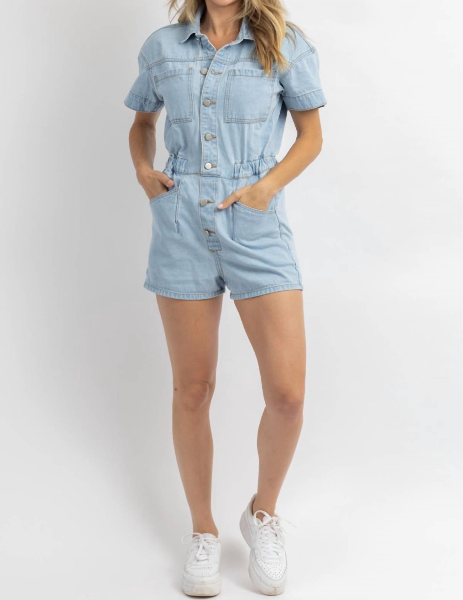 

Комбинезон на пуговицах спереди из выстиранного джинса day + moon, цвет washed jean