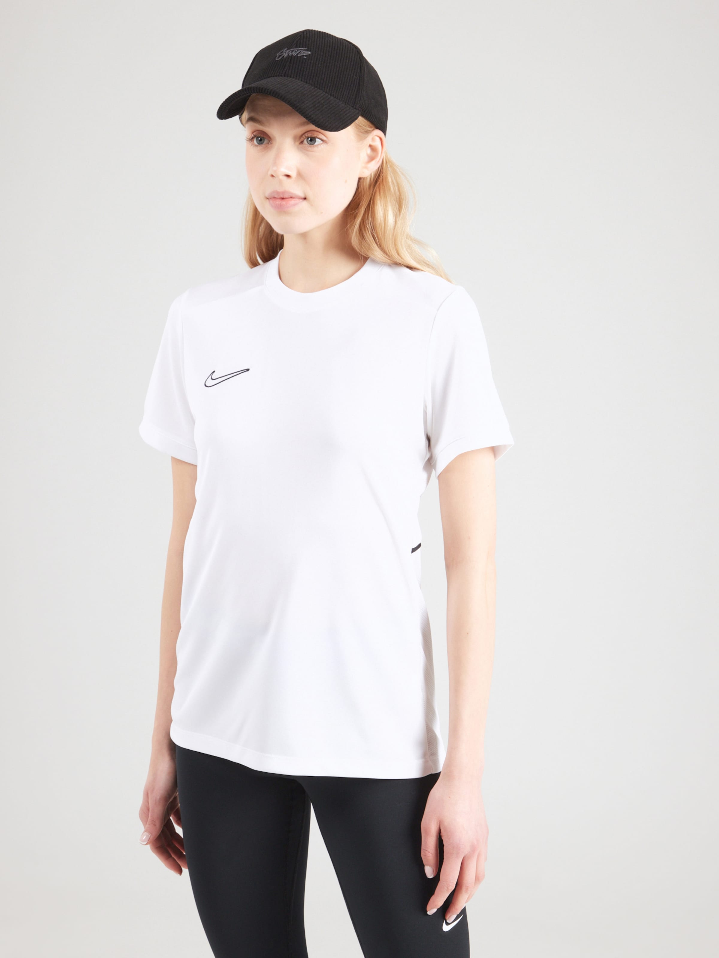NIKE Футболка Performance в белом цвете — фото 3