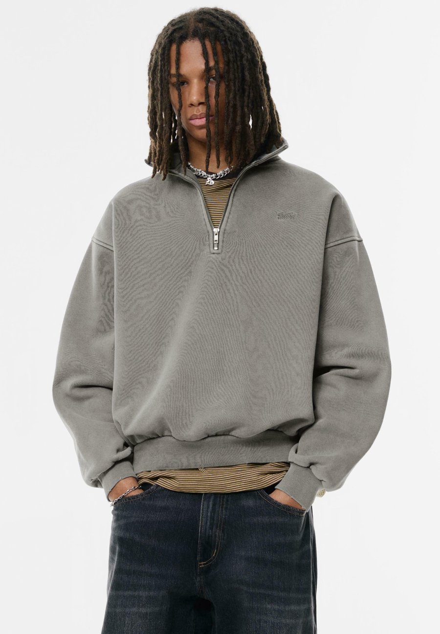 

Толстовка PULL&BEAR Sweatshirt, Grey