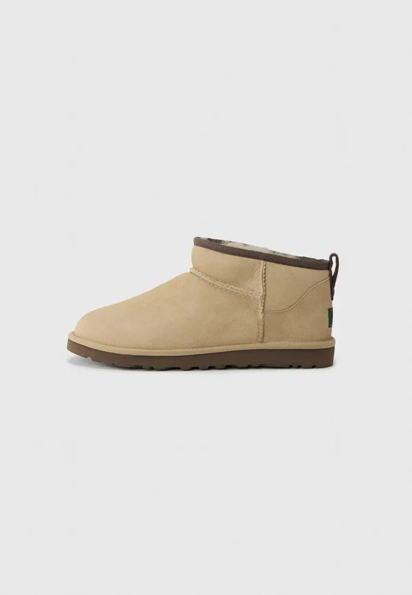 Классические ультраминиатюрные зимние ботинки Ugg, Mustard Seed/Molasses