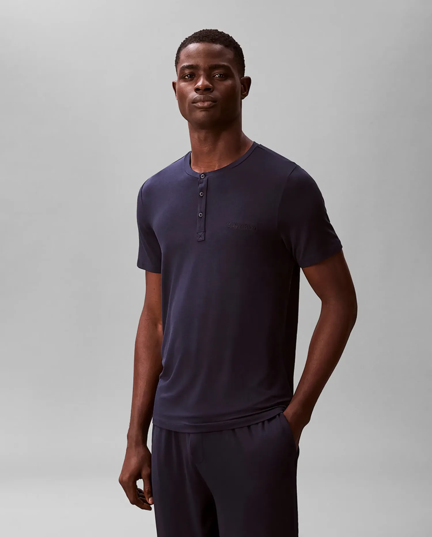 Футболка с короткими рукавами Calvin Klein, темно-серый