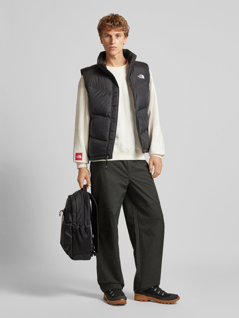 

Спортивные брюки с французскими карманами The North Face, черный