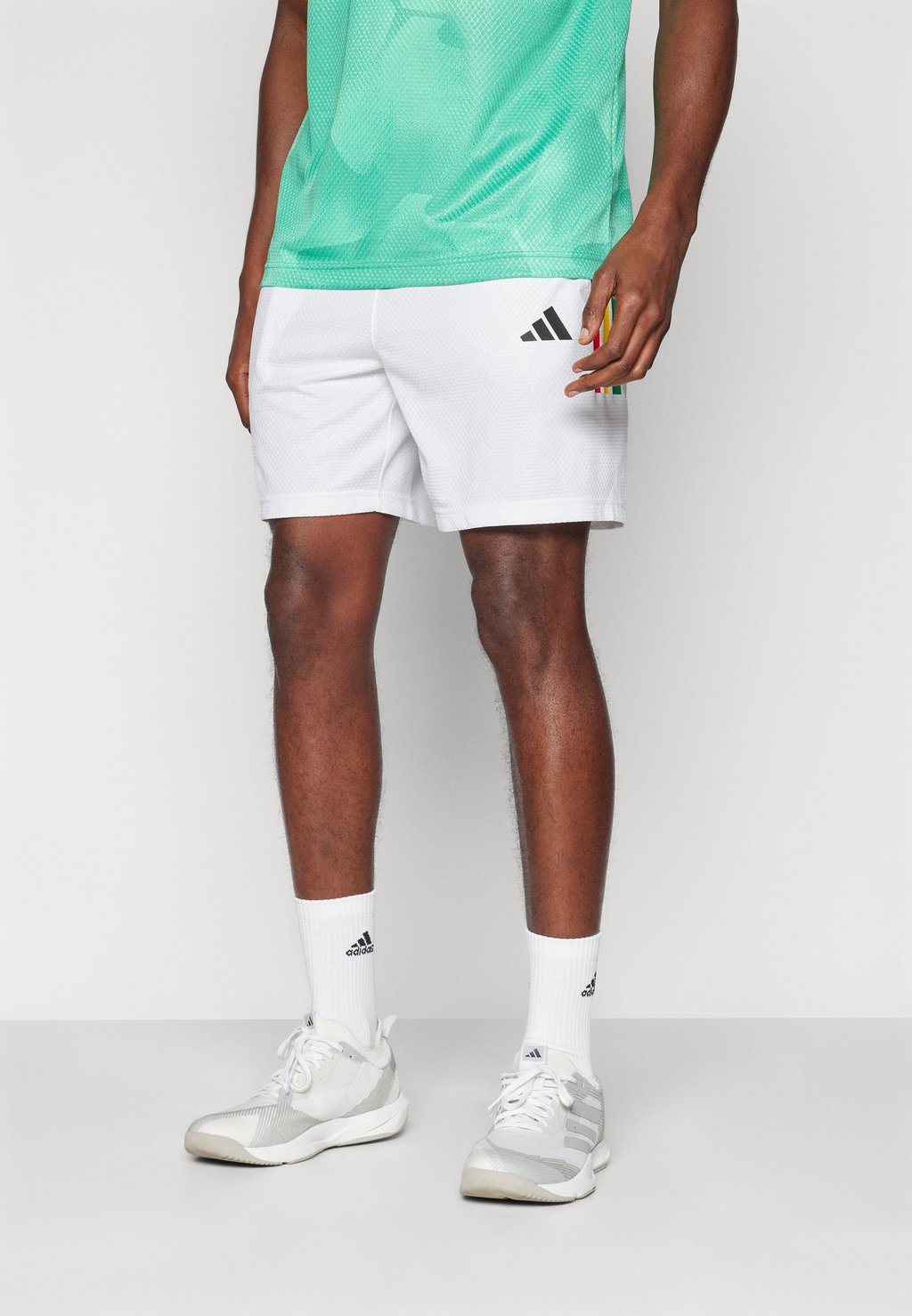 

Спортивные шорты HOUSE OF TIRO NATIONS PACK SHORT adidas Sportswear, белый